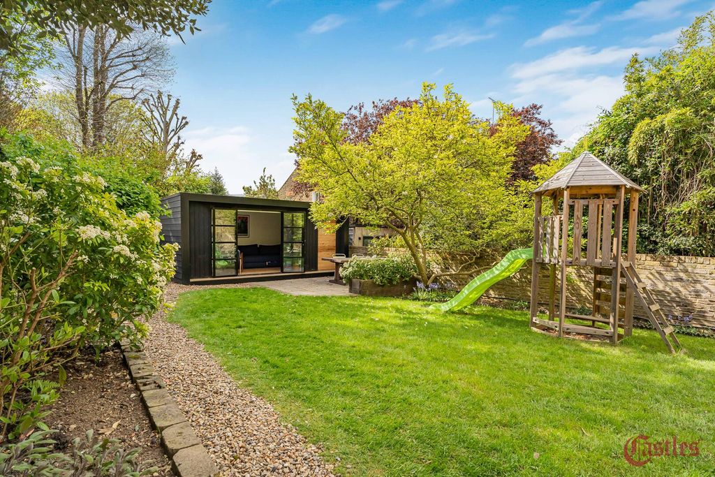 Property photo 2 of 13 Rear Garden