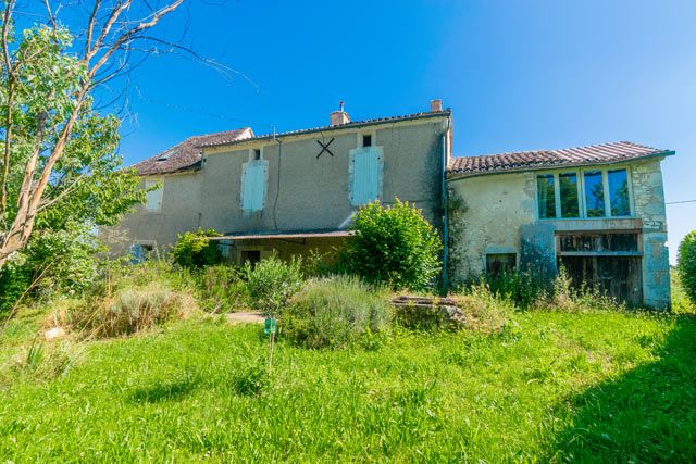 Property photo 1 of 16