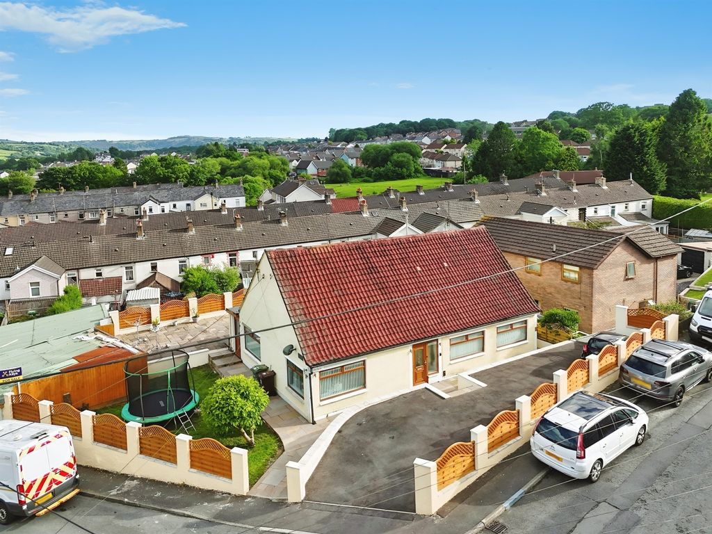 Property photo 1 of 26