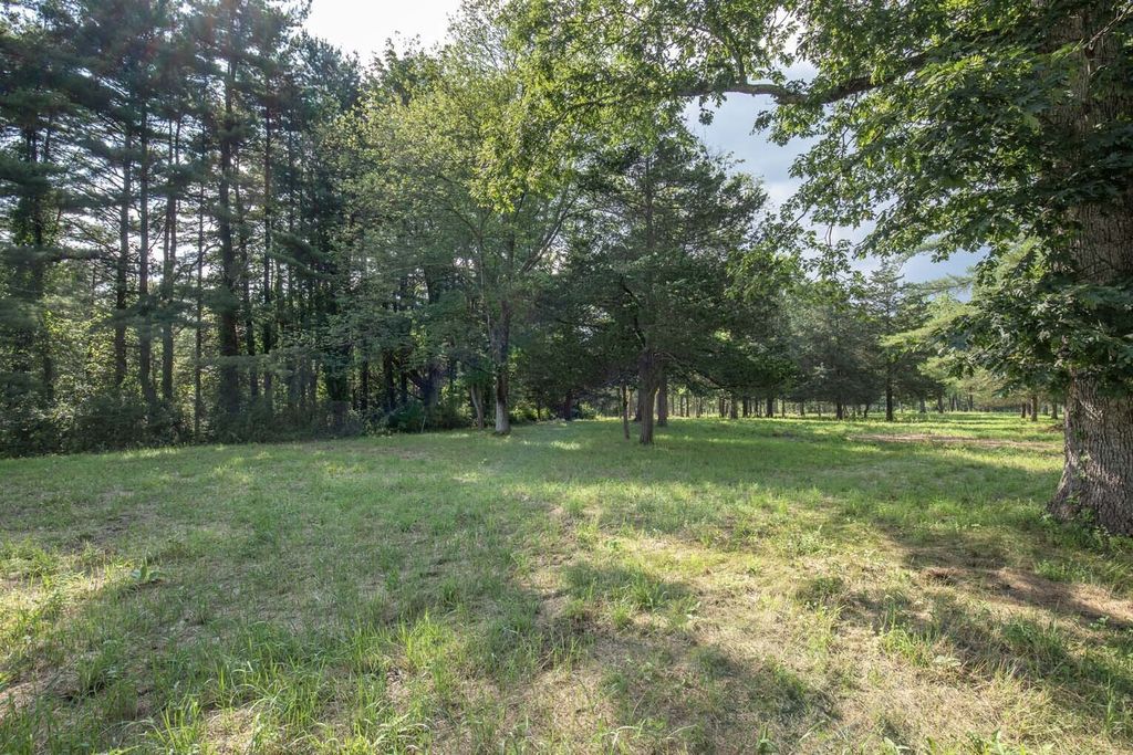 Property photo 3 of 8 <Alttext/>