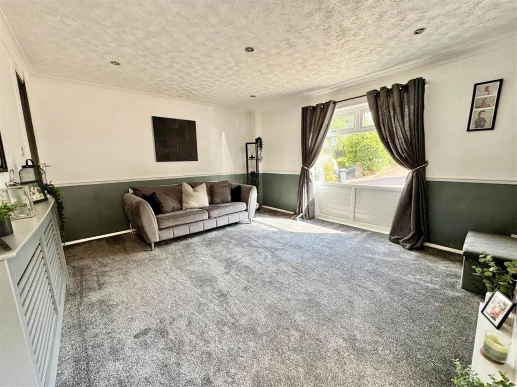 Property photo 3 of 19 F957A6c7c607490F3E82B3Bcd4Cfc6F9 (1)