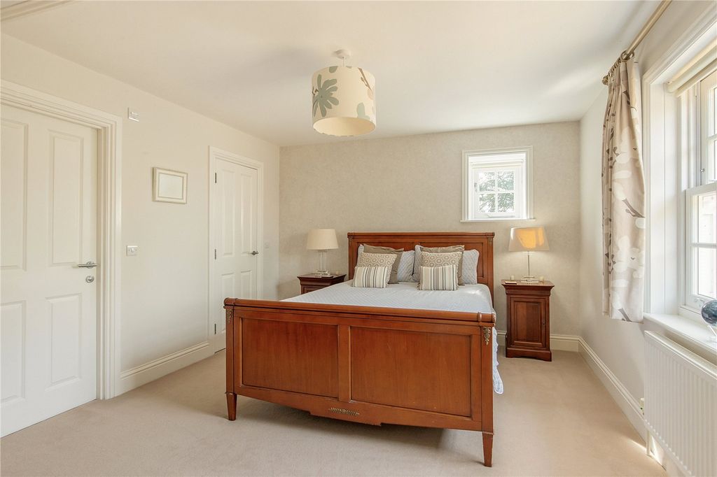 Additional image 12 of 6 bed detached house for saleTrinity Lane, Great Shelford, Cambridgeshire CB22