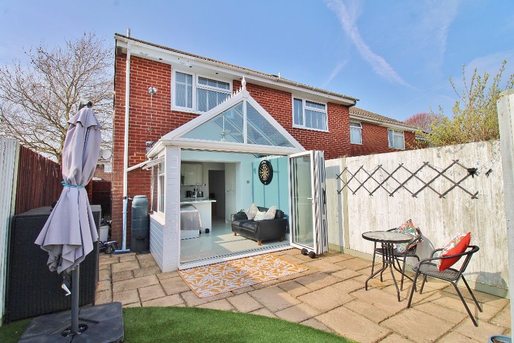 Property photo 2 of 26