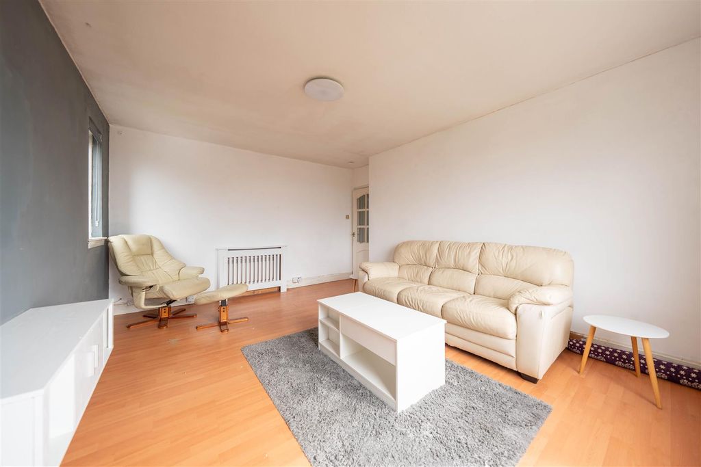 Property photo 2 of 20 Dsc09548-Hdr.Jpg