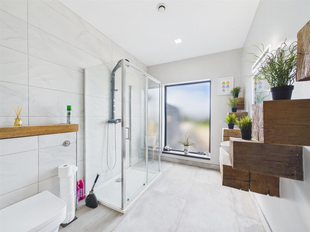 Additional image 18 of 5 bed property for saleChene Road, Peacehaven BN10