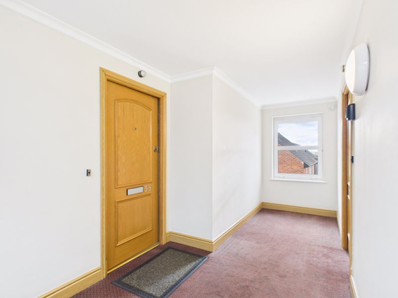 Property photo 2 of 23 Photo 11