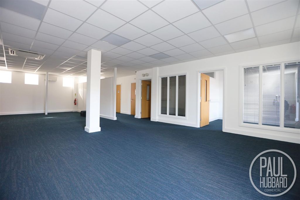 Property photo 2 of 11 2J5A1031.Jpg