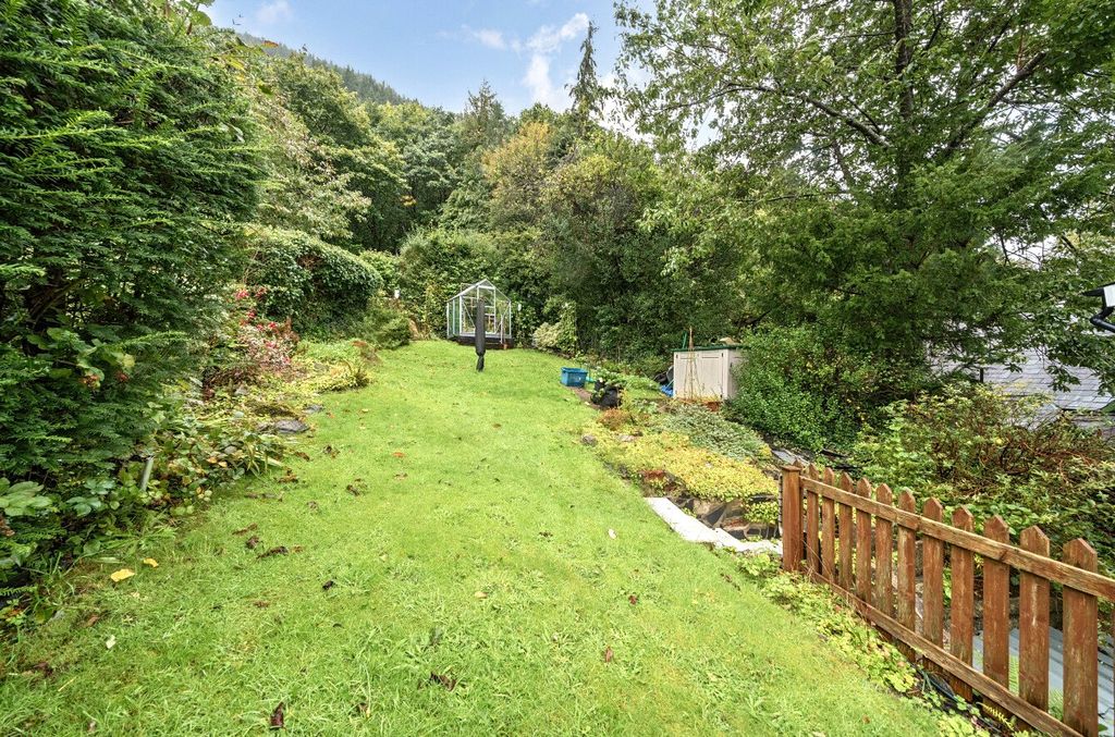 Property photo 2 of 19 Picture No. 02