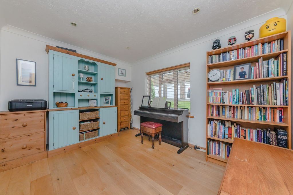 Additional image 5 of 4 bed semi-detached house for saleSt. Michaels Terrace, Lewes BN7