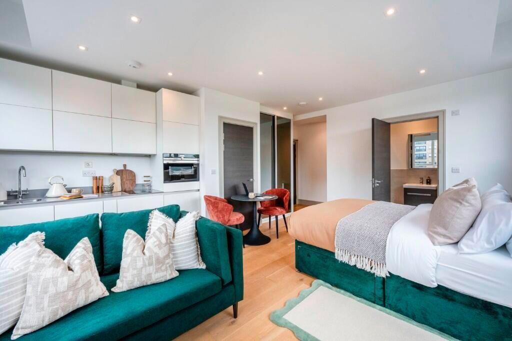 Property photo 1 of 14 c045Dace-80Ae-49B...