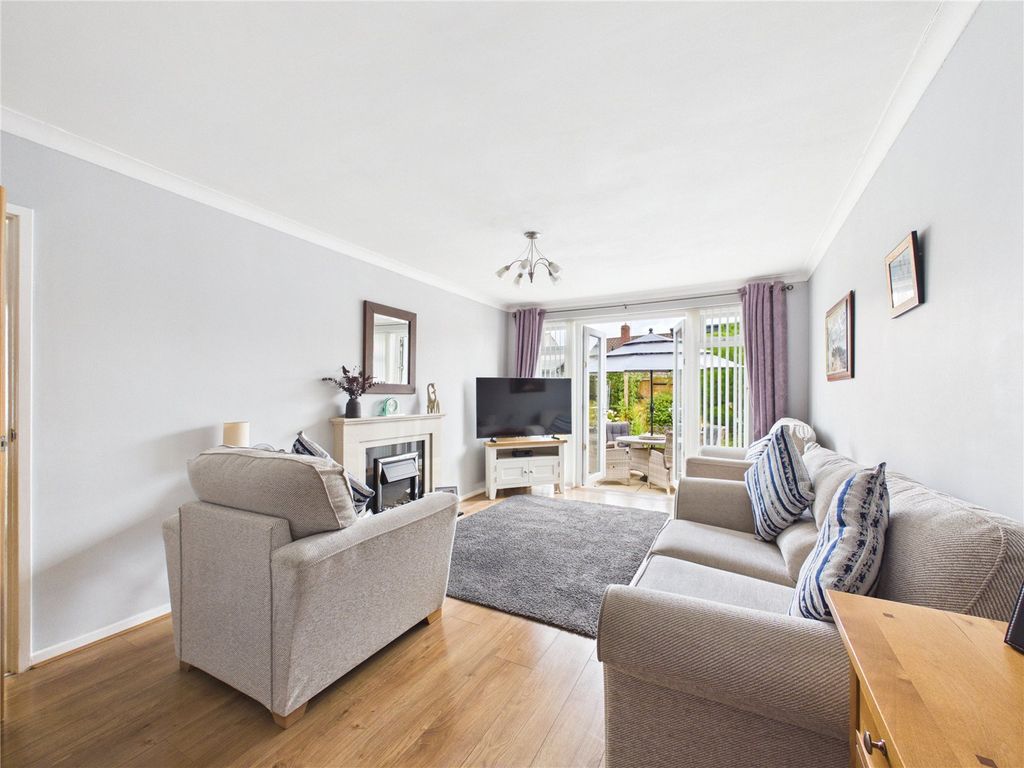 Property photo 2 of 12 Picture No. 04