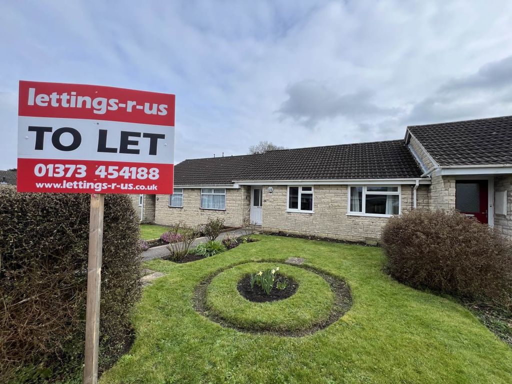 Property photo 1 of 10 Front