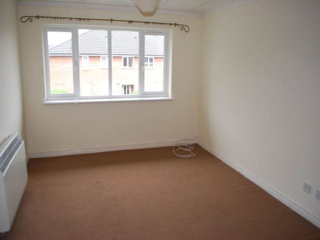 Property photo 2 of 4 Lounge