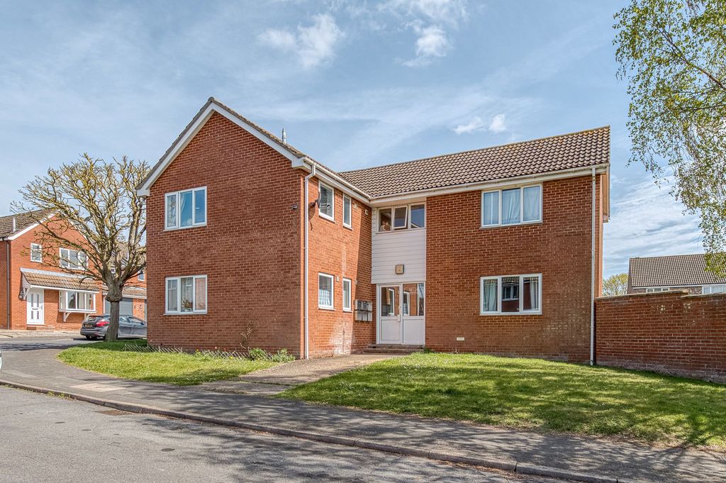 Property photo 1 of 9