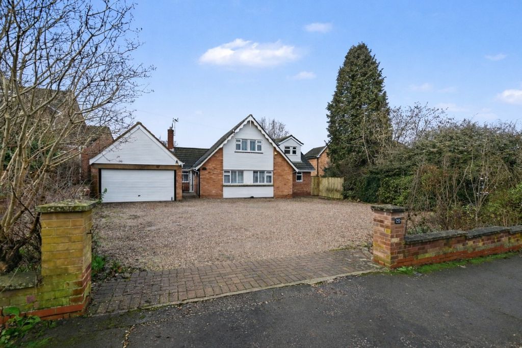 Property photo 1 of 25