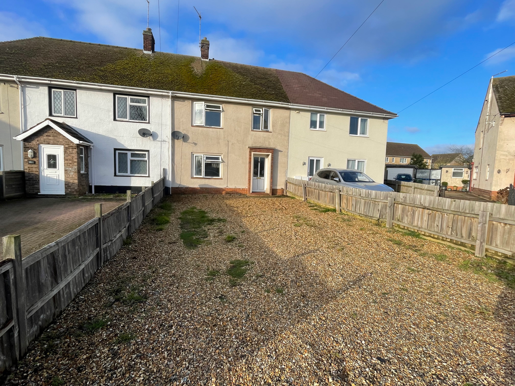 Property photo 2 of 20 Front (2) Removed Bins Shoes