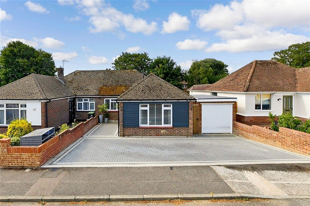 Property photo 1 of 12 External (Web).
