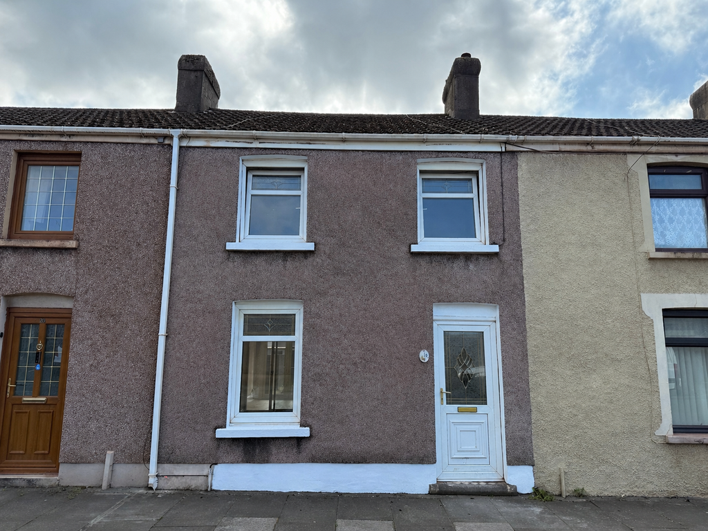 Property photo 1 of 8