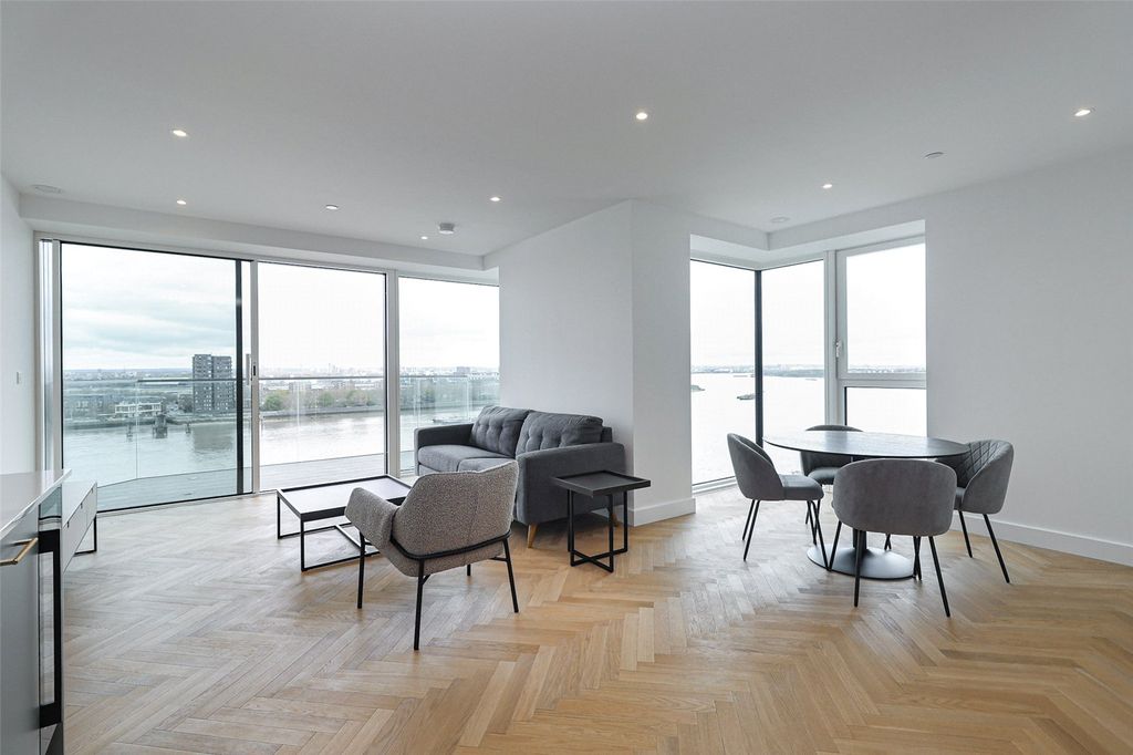 Property photo 2 of 16 Picture No. 02