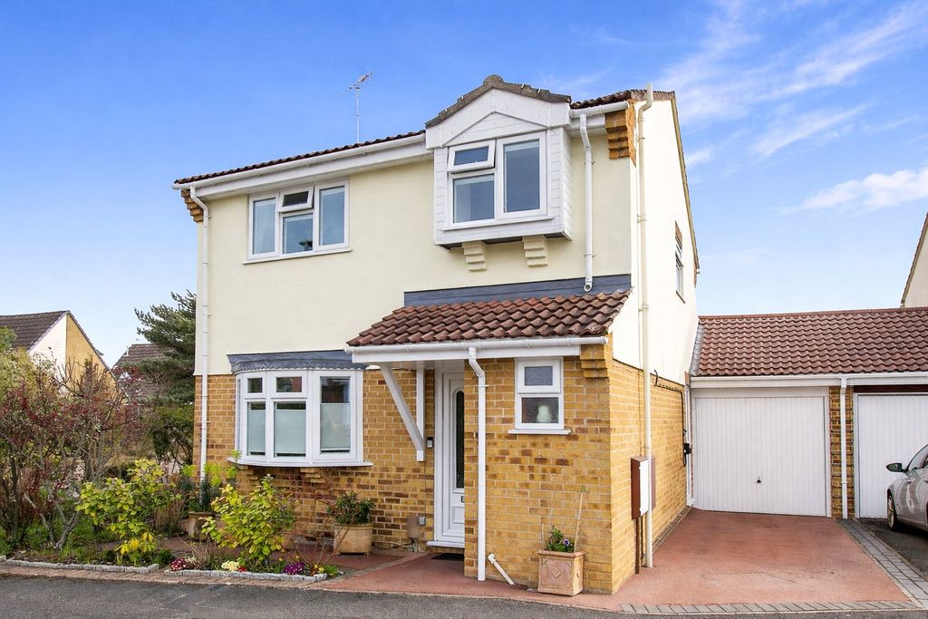 Property photo 1 of 26 Exterior