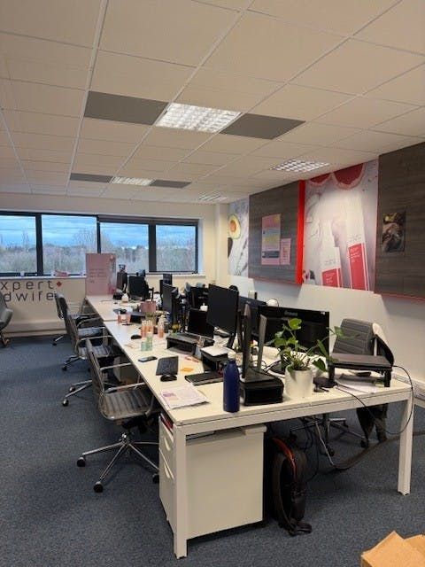 Property photo 3 of 16 Office Space.Jpg