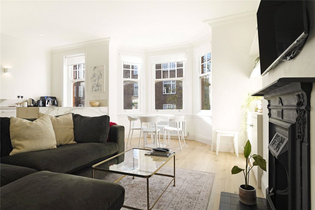 Property photo 2 of 20 Picture No. 26