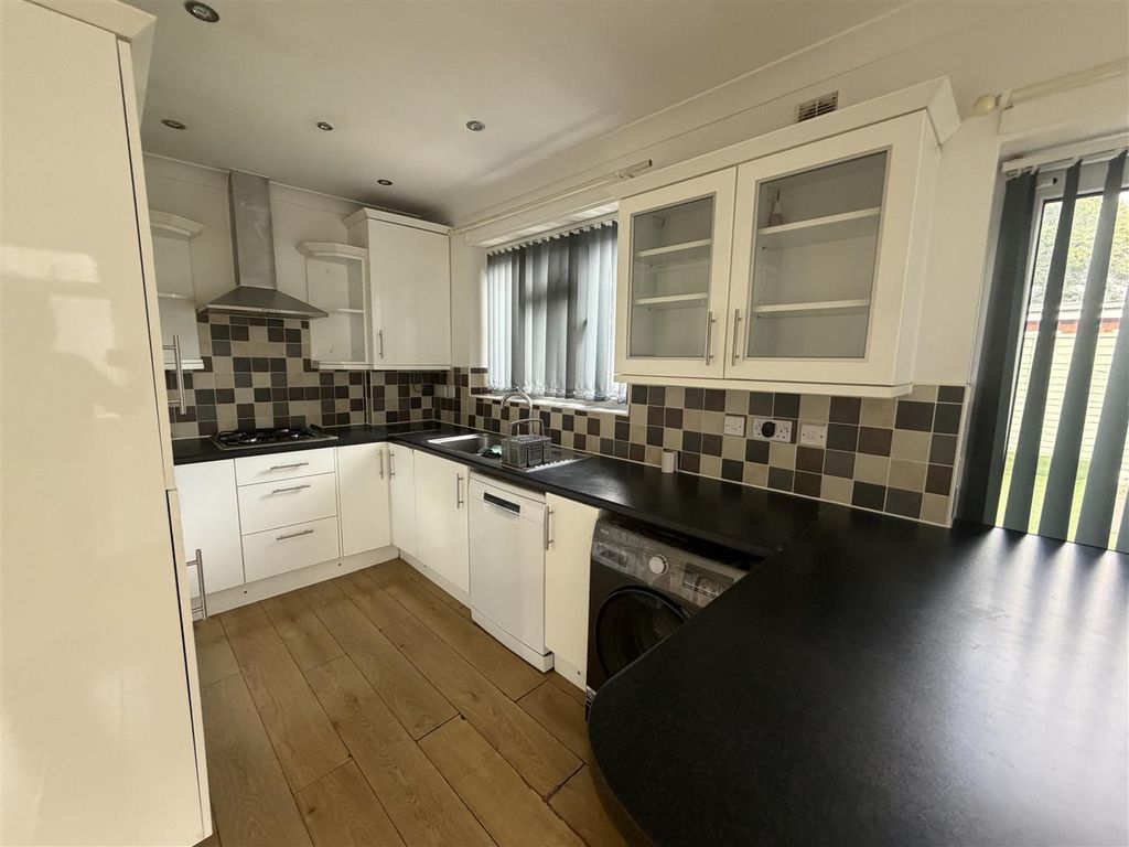 Property photo 3 of 9 Img_1645.Jpg