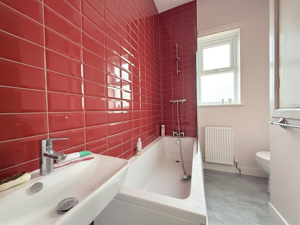 Property photo 3 of 8 Img_4446.Jpeg