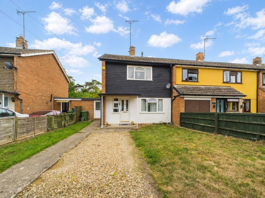 Property photo 1 of 12 Photo 13