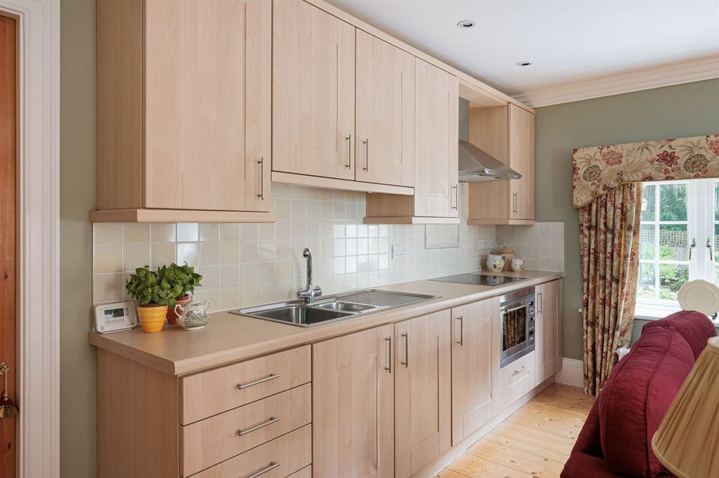 Additional image 32 of 6 bed detached house for saleNew Pale Road, Crossley Park WA6