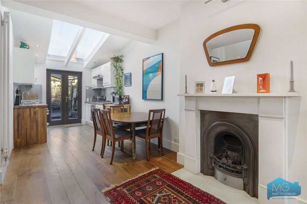 Property photo 3 of 13 Picture No. 35