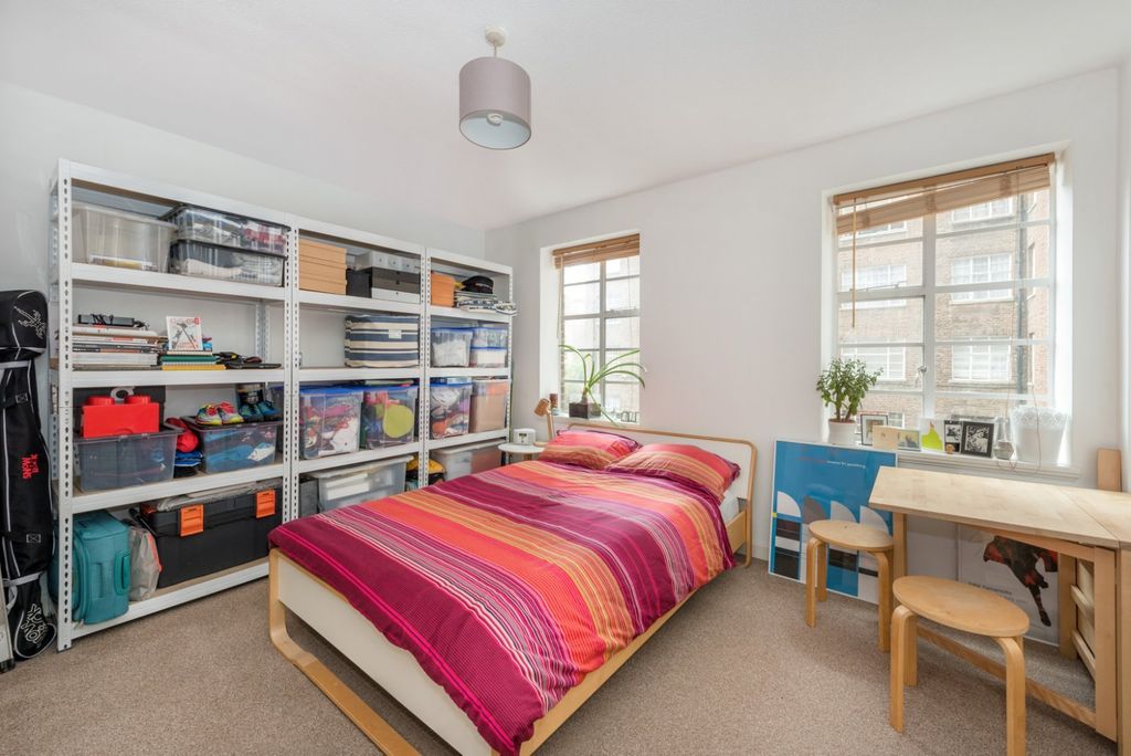 Property photo 3 of 5 Picture No. 02