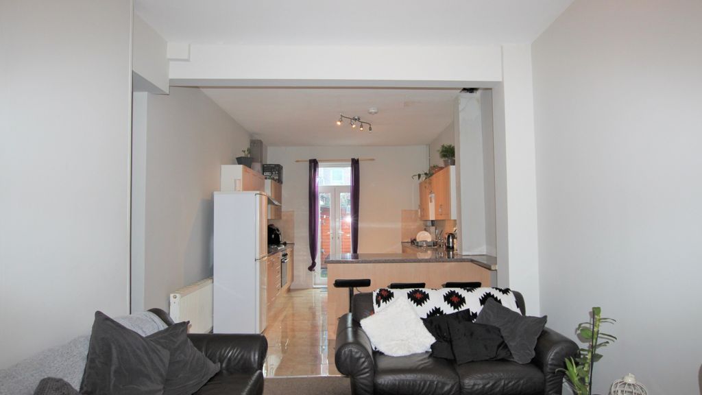 Property photo 1 of 12 B1