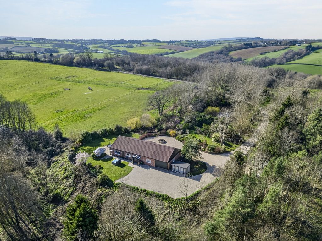 Property photo 2 of 29