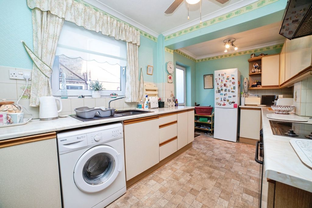 Property photo 3 of 15 Pbox-Img.Jpg