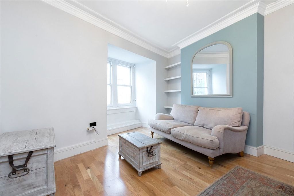 Property photo 1 of 5