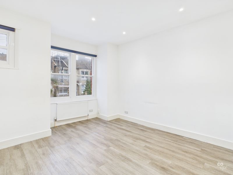 Property photo 1 of 8 Photo 1