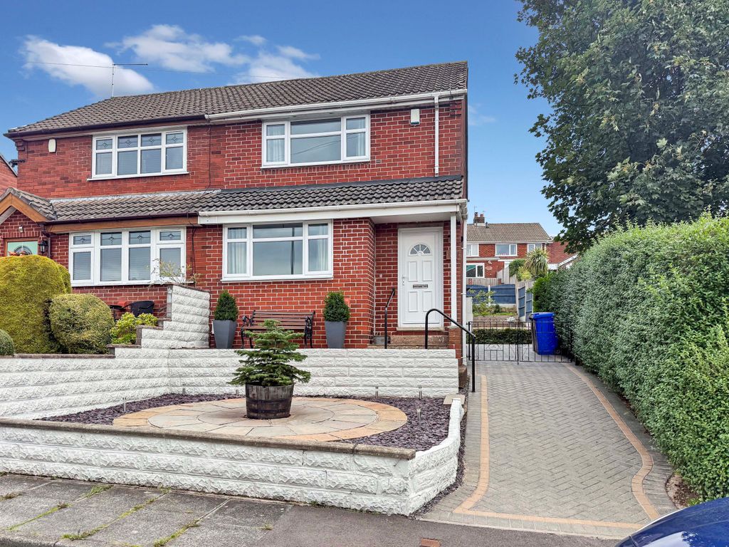 Property photo 1 of 18 Img_9539