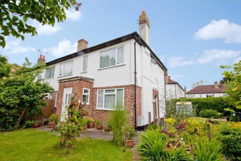 Property photo 1 of 19 Picture No. 23