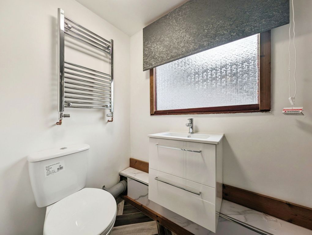Property photo 2 of 4
