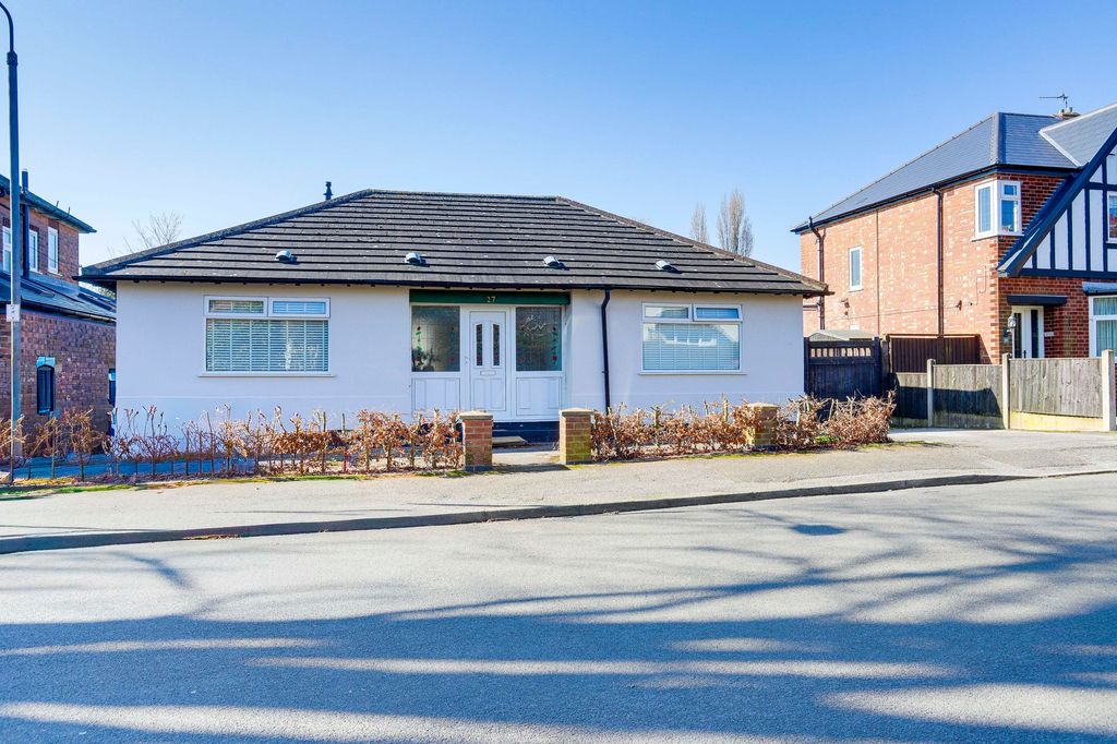 Property photo 1 of 26