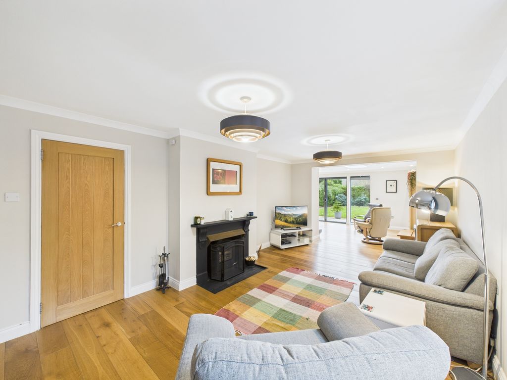 Property photo 2 of 31 Cam04018G0-Pr0426-Still025