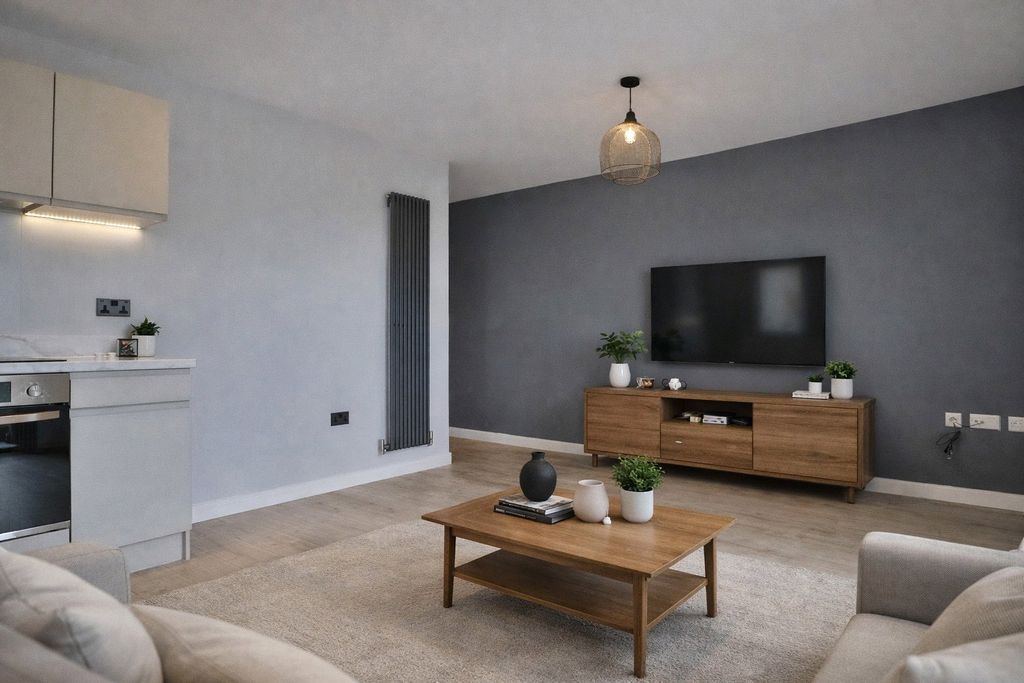 Property photo 2 of 18 Picture No. 22