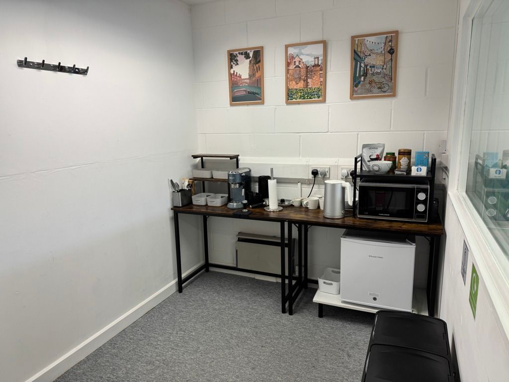 Property photo 3 of 7 Photo 2