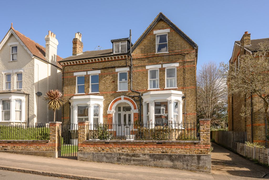 Property photo 1 of 13 Picture No. 11