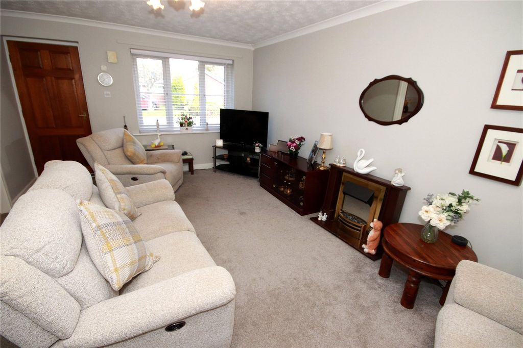 Property photo 3 of 15 Picture No. 06