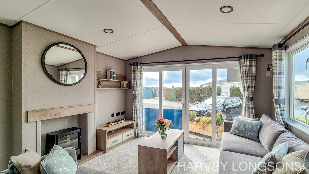 Property photo 3 of 18 Bright Lounge With Fireplace In The Abi Beverley