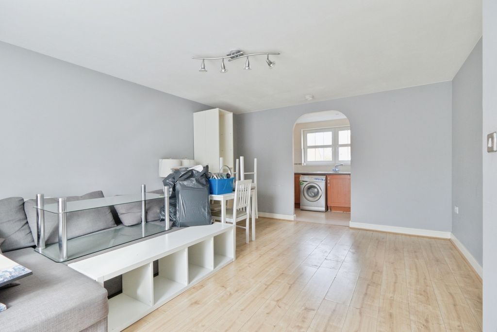 Property photo 2 of 25 Pbox-Img.Jpg