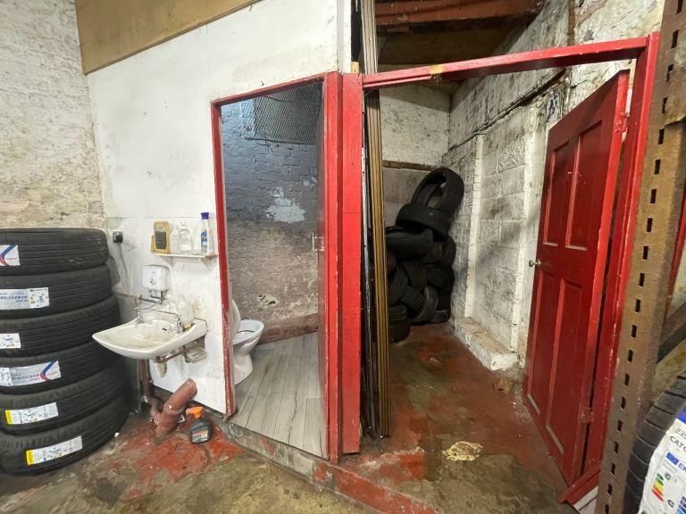 Property photo 3 of 8 Photo 3