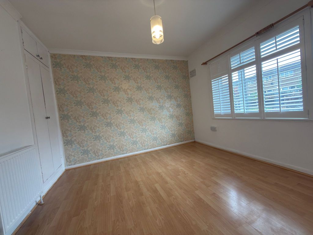 Property photo 3 of 13 A (9)